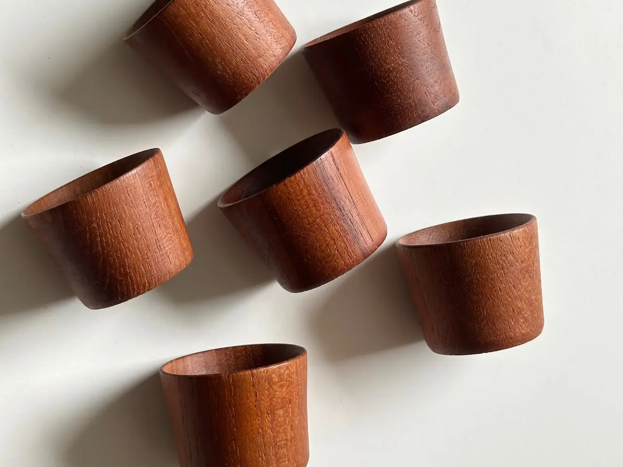Billede 5 - Æggebægre, teak, 6 stk samlet