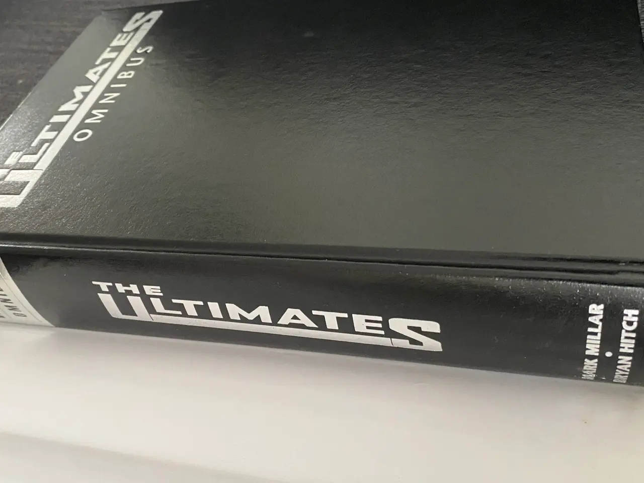 Billede 3 - "The Ultimates by Mark Millar & Bryan Hit