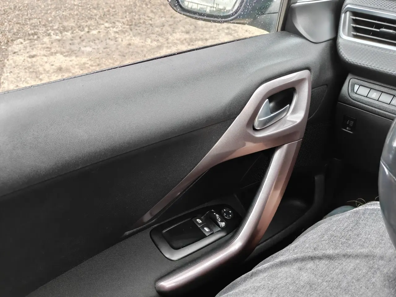 Billede 15 - Peugeot 2008 1,2 VTi 82 Allure