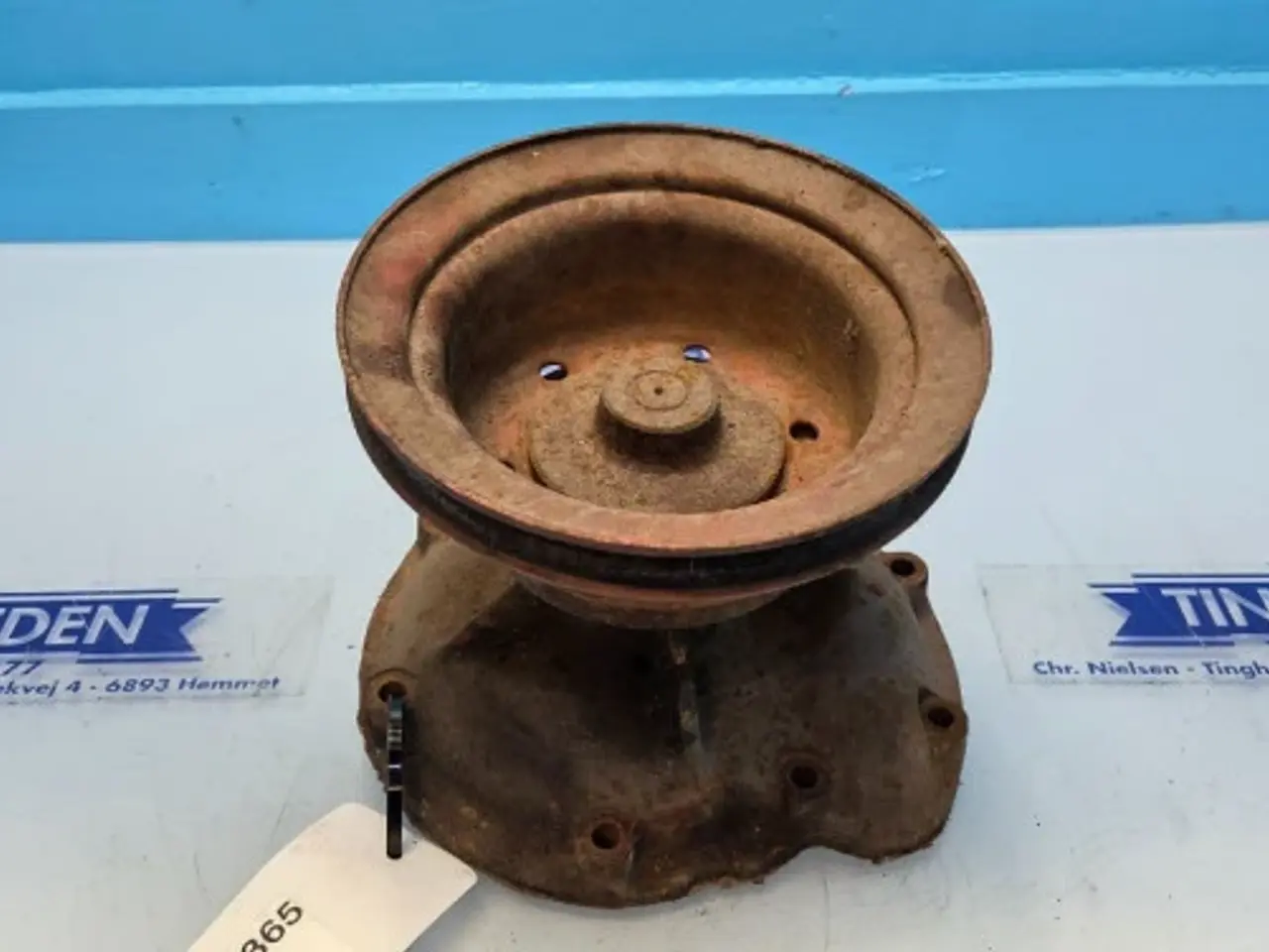 Billede 10 - Case D268 Vandpumpe 3132741R94