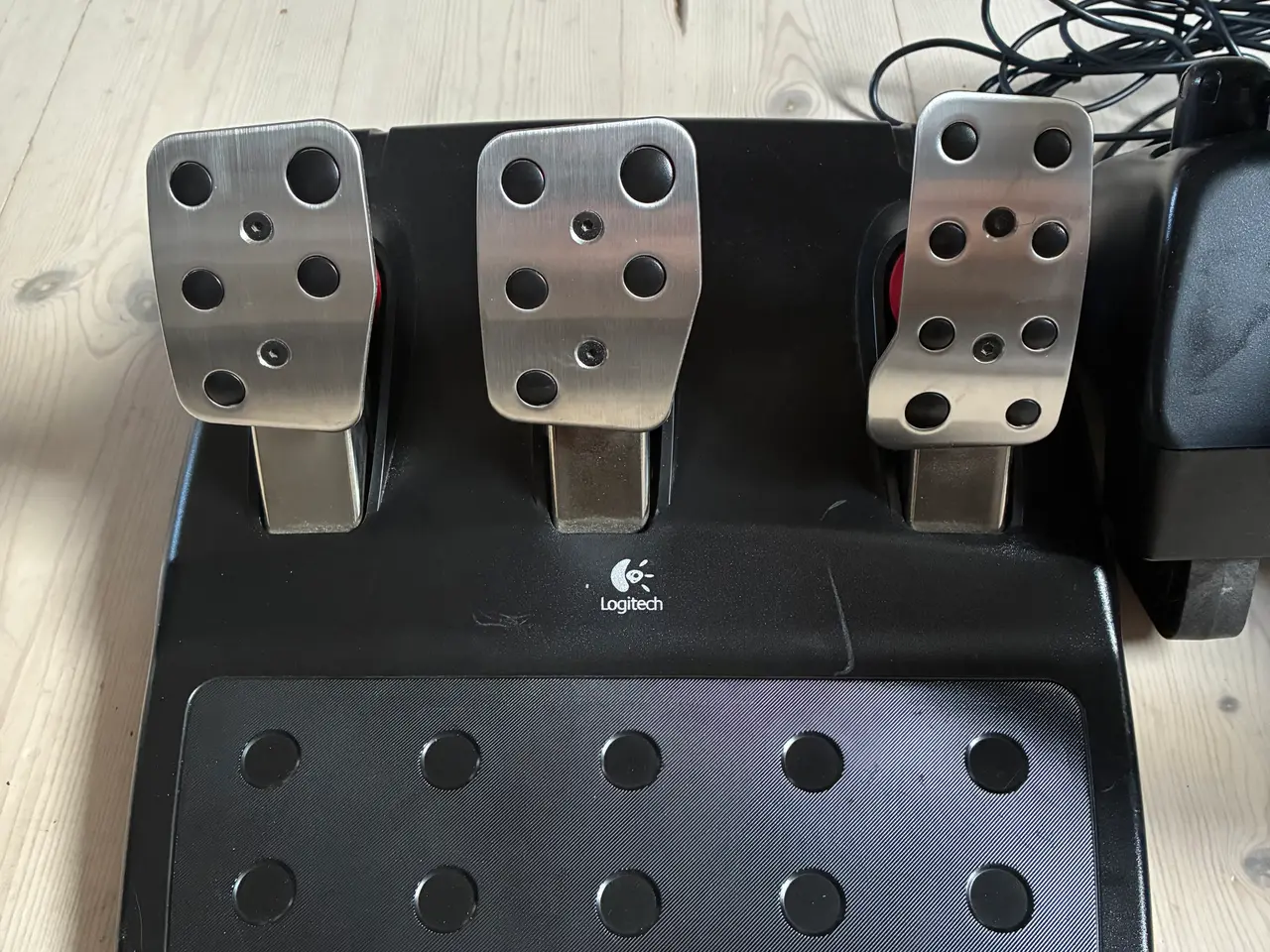 Billede 2 - Logitech G25 Rat, pedaler og gearstang.