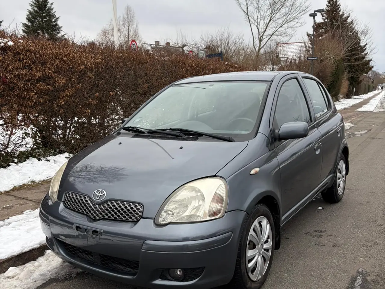Billede 3 - Toyota Yaris 1.5 år til syn