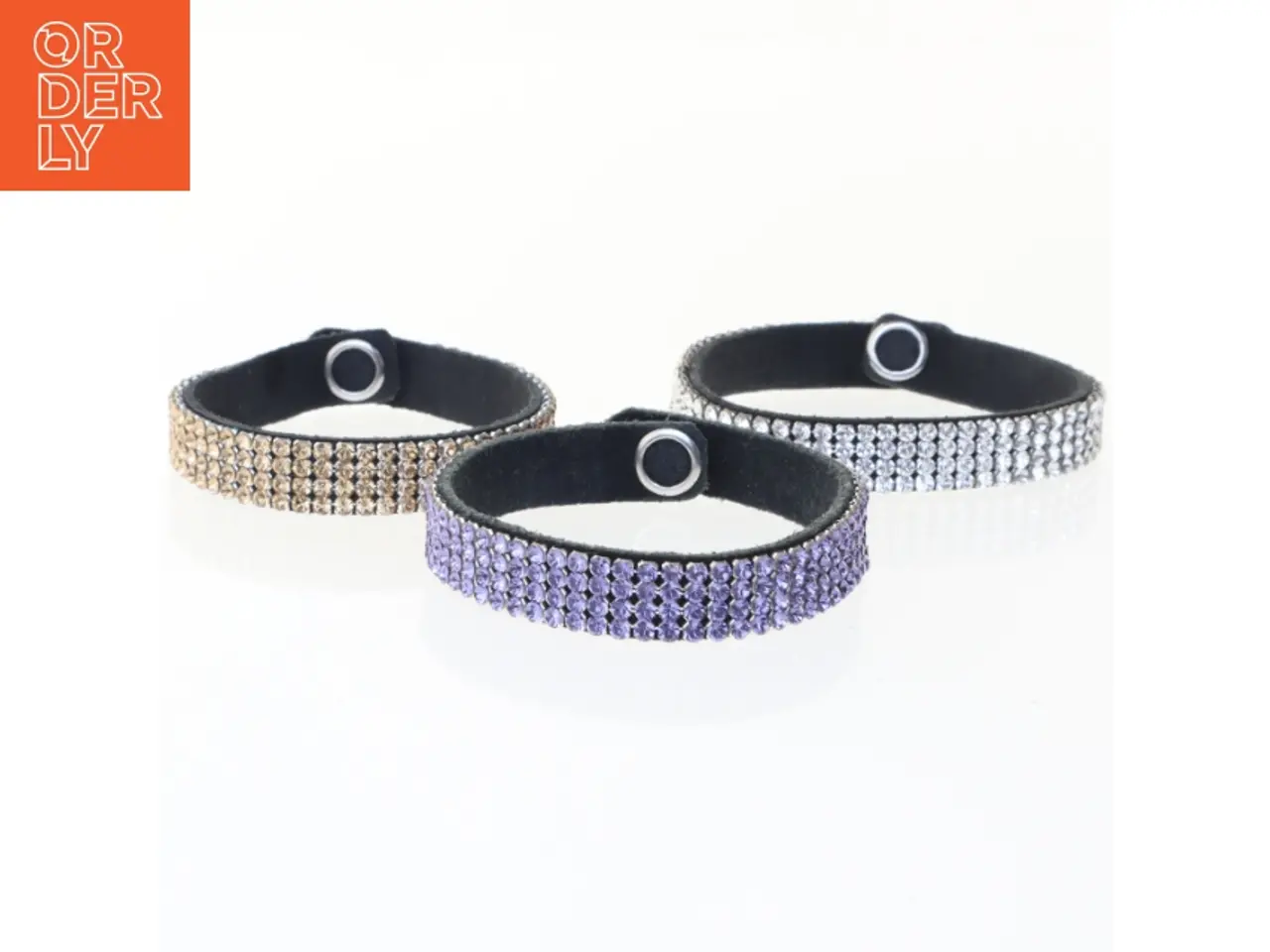 Billede 1 - Sæt med tre armbånd (str. 18 cm)