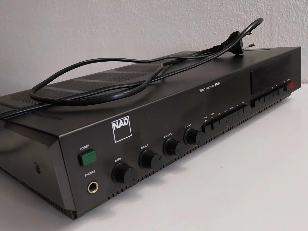 Billede 4 - NAD stereo receiver 7120