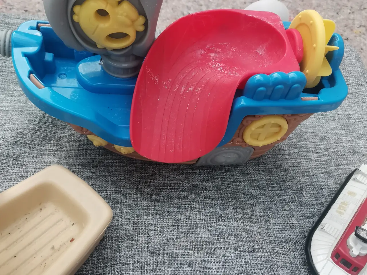 Billede 2 - Både sæt 5 kr ialt