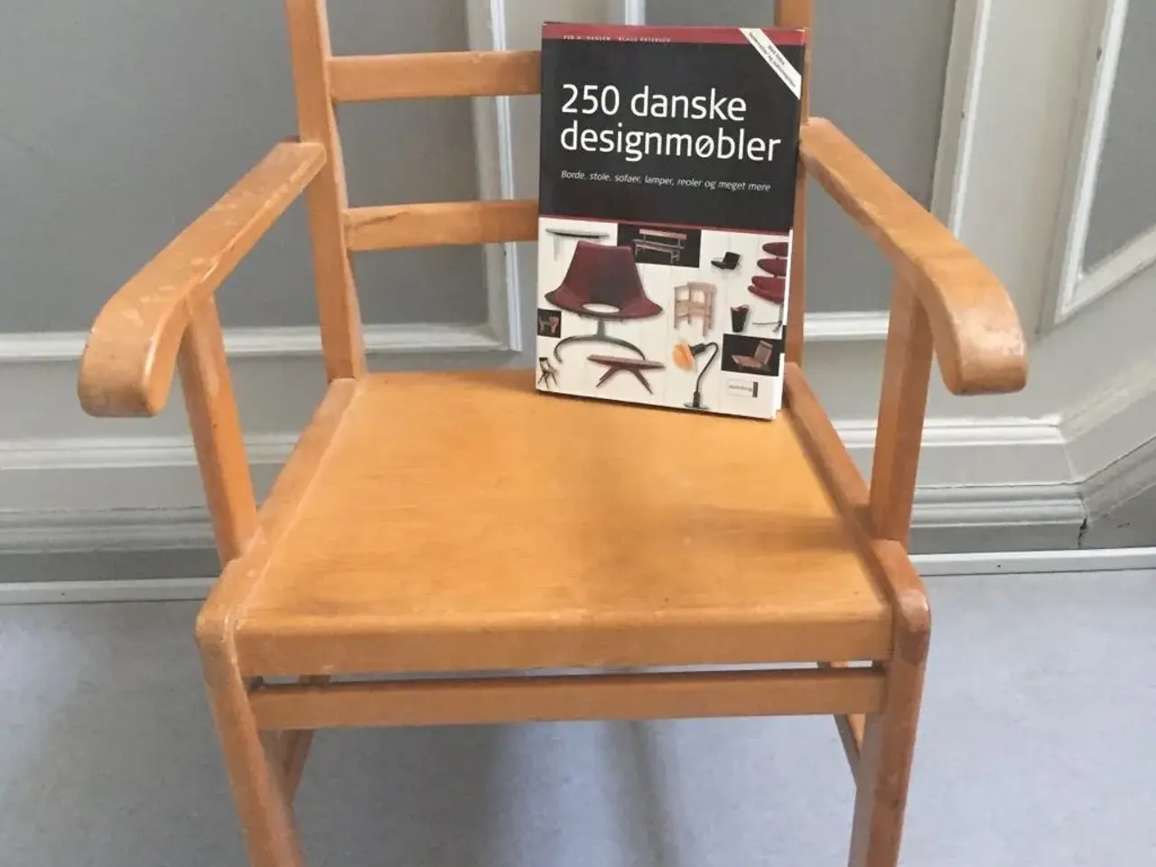 Billede 1 - KAARE KLINT - Barnestol