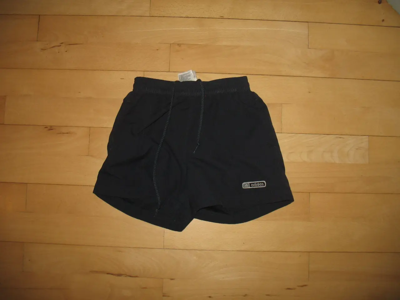 Billede 4 - Shorts Str. 128 (5 par)