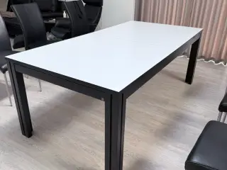 Skovby spisebord incl. 3 tillægsplader