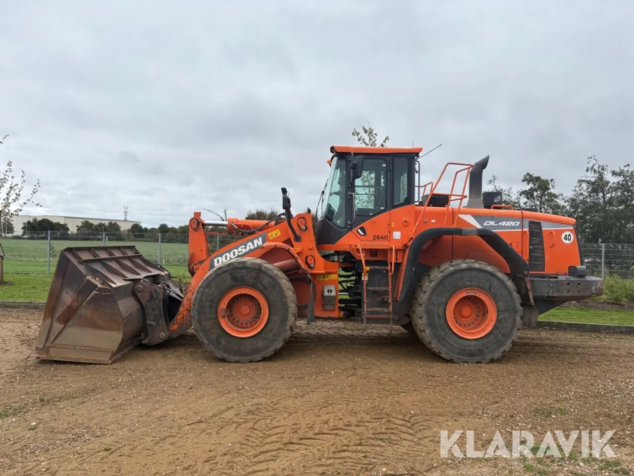 Billede 2 - Gummiged Doosan DL420-5