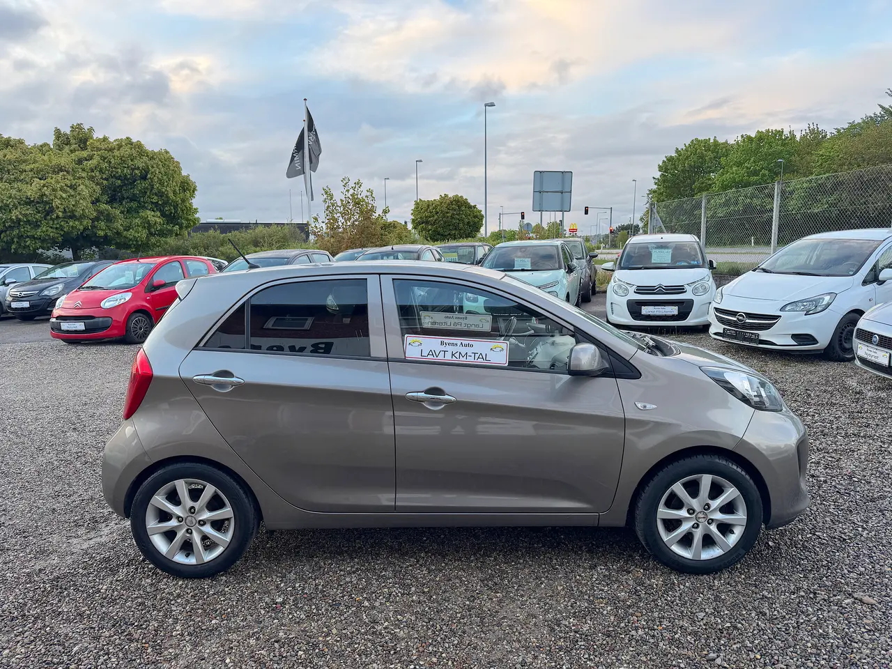 Billede 2 - Kia Picanto Nysyn Pæn Kun kørt 140000km