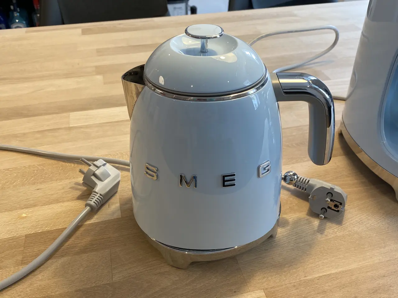 Billede 3 - Smeg elkedel og kaffemaskine 