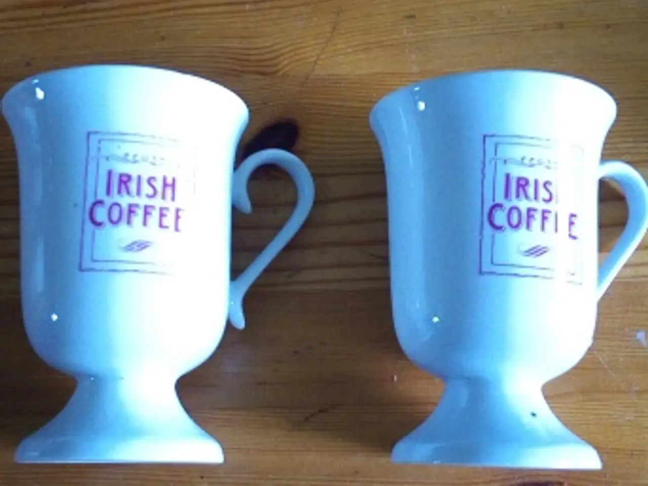 Billede 1 - To irisk kaffe kopper pris for begge