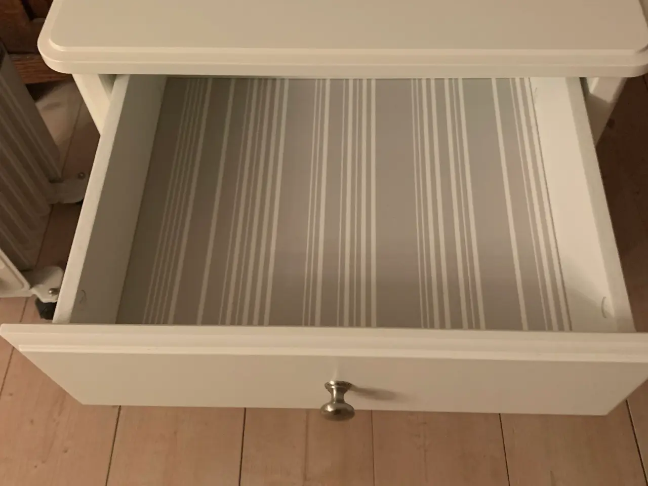 Billede 1 - Hvide IKEA sengeborde
