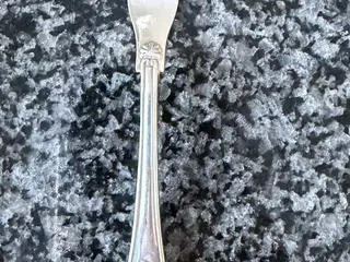 Saksisk pålægsgaffel i 830 sølv (12 cm) (DG)