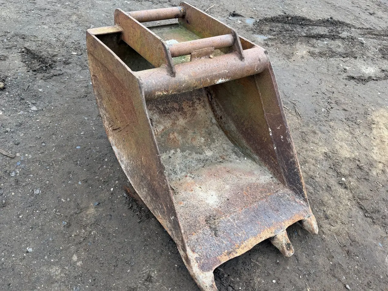 Billede 2 - - - - Bagskovl 60 cm - Hydrema Beslag