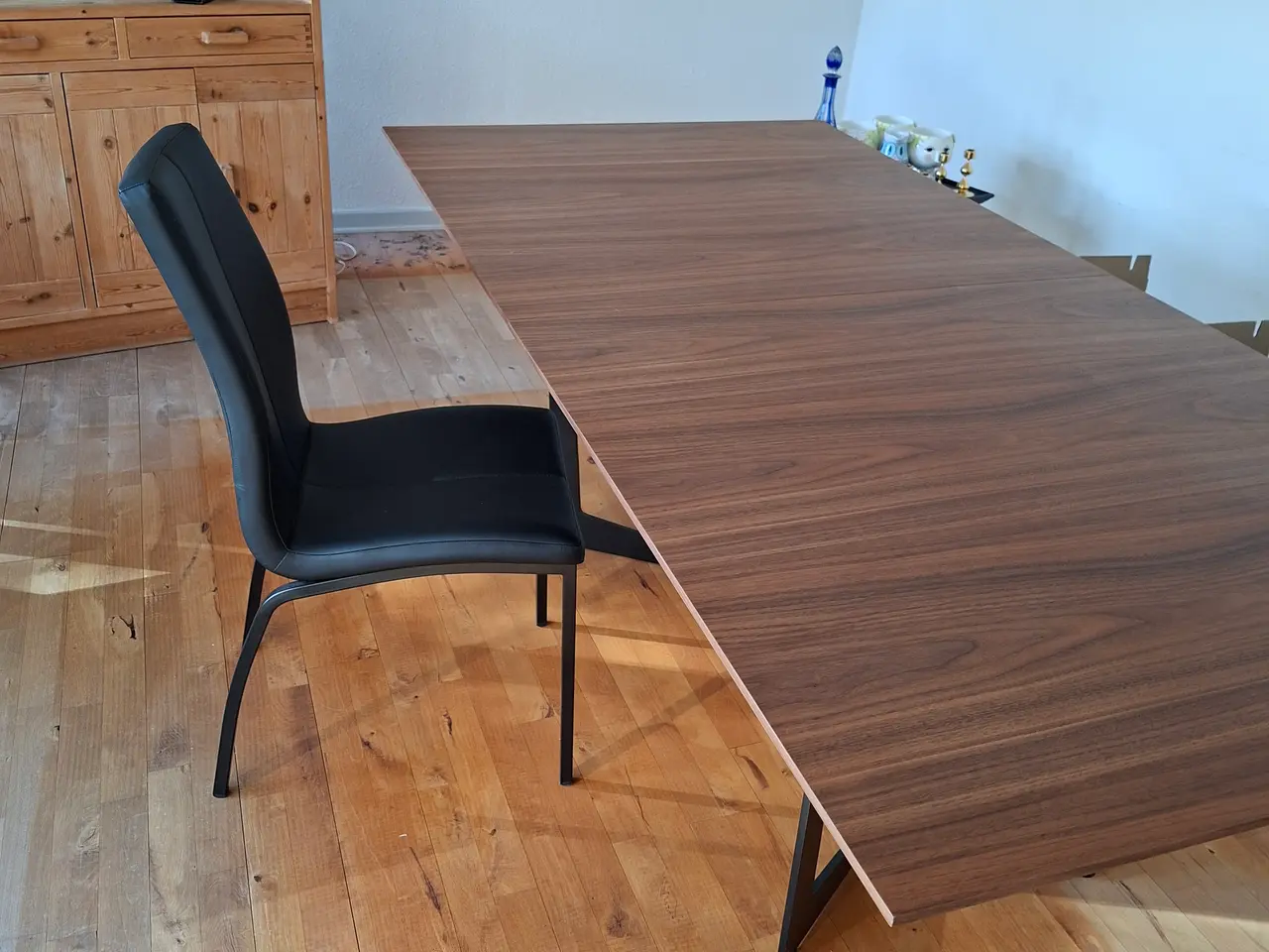 Billede 2 - Spisebord med 6 stole