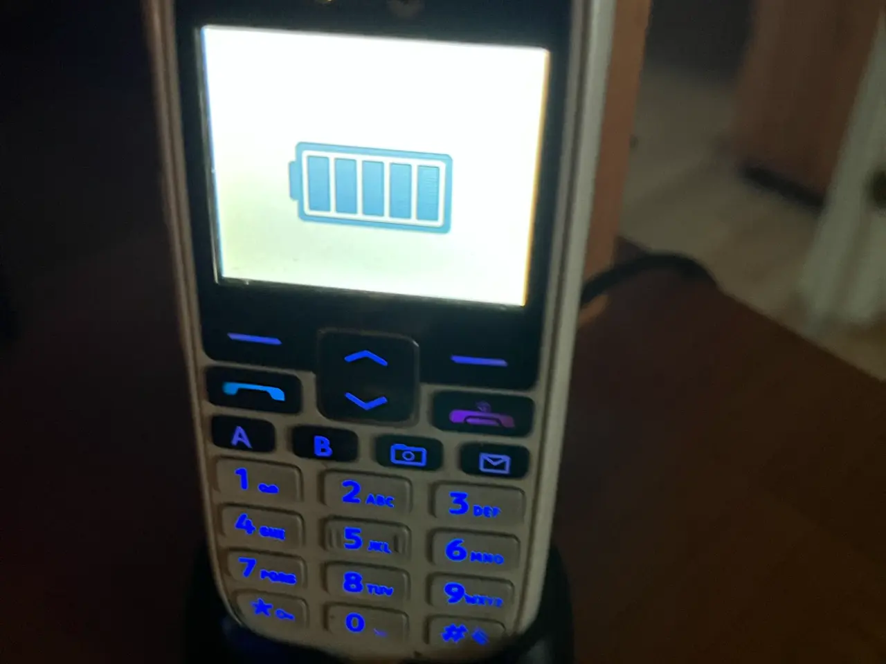 Billede 4 - Ældrevenlig telefon