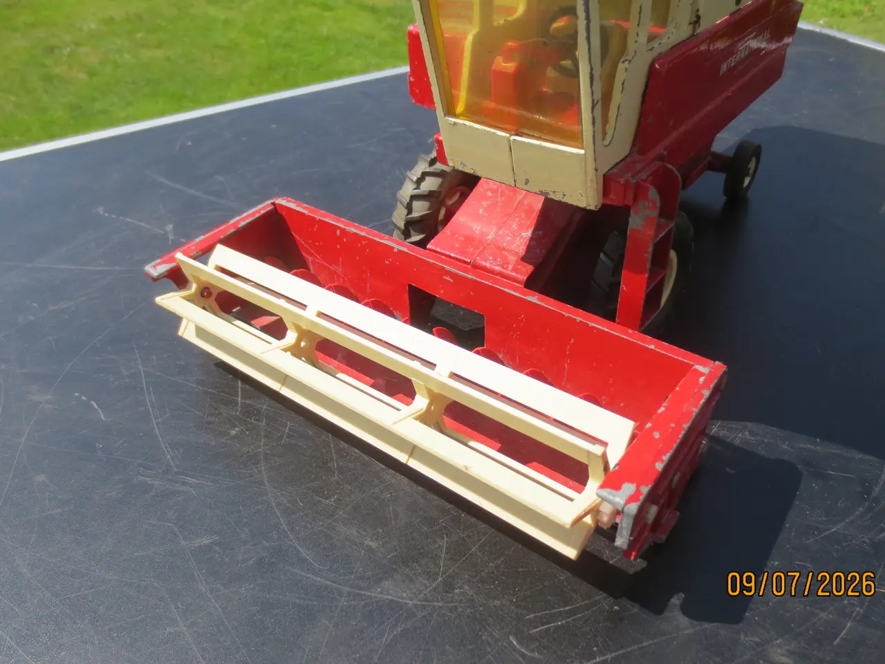 Billede 2 - 1 stk Modelmejetærsker IH International AXIAL  