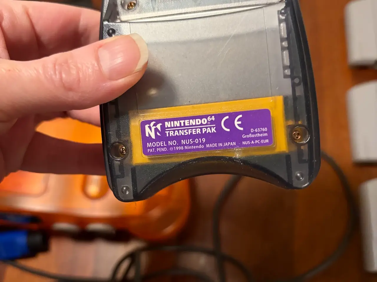 Billede 6 - Fire orange Nintendo 64 + spil og ekstra
