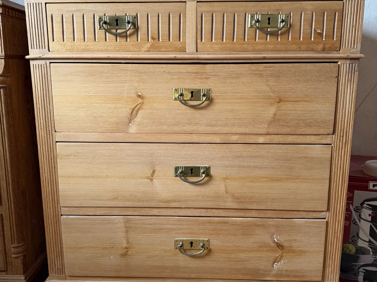 Billede 1 - Kommode i fyr