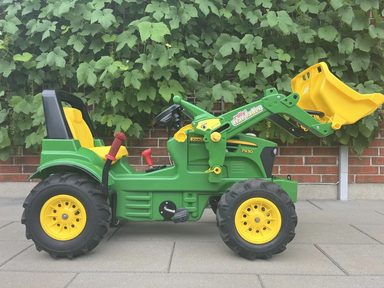 Billede 7 - John Deere pedaltraktor med stor tipvogn – luksusm