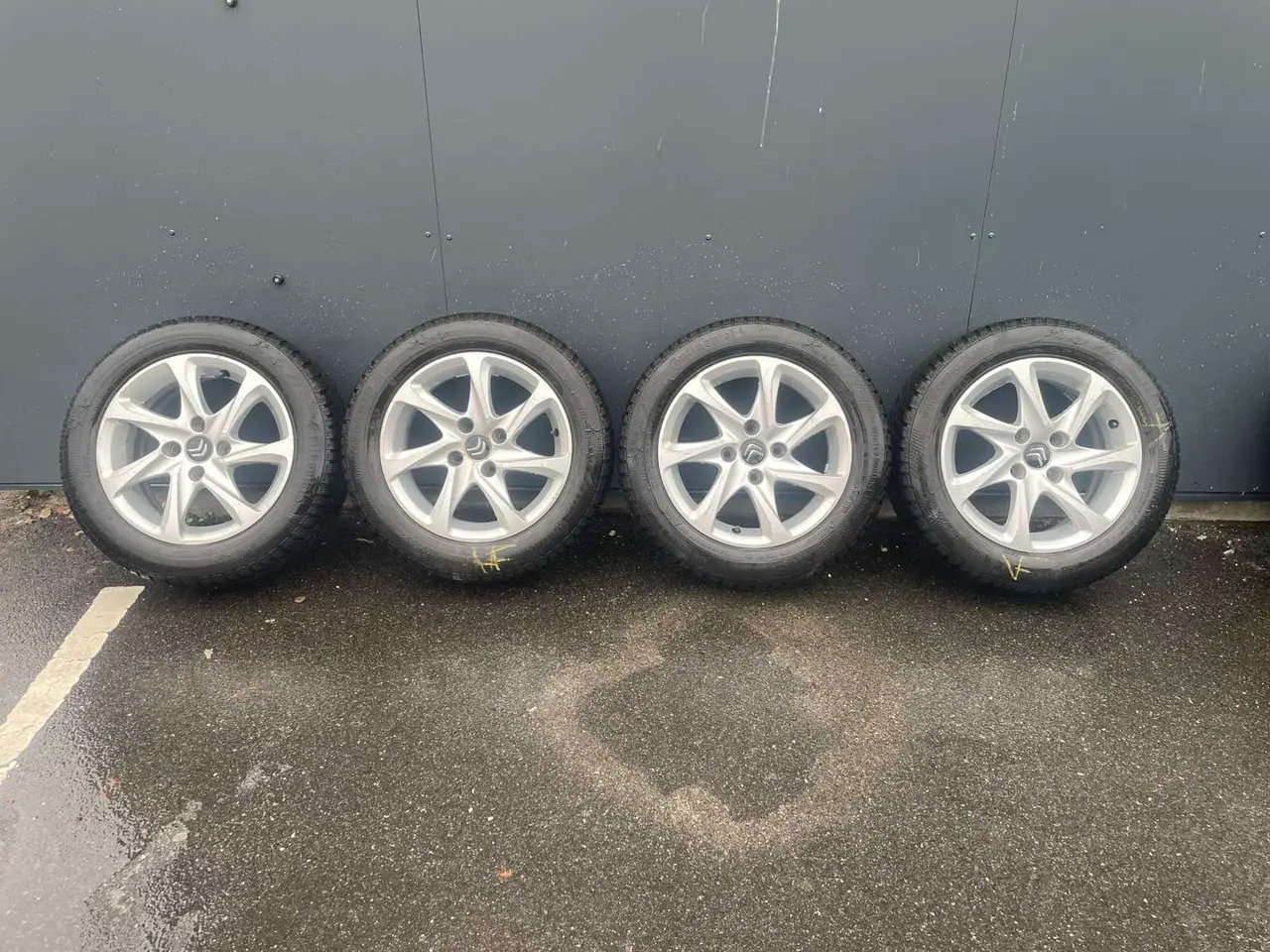 Billede 1 - 15 Originale Citroën,Peugeot Aluhjul med vinterdæk
