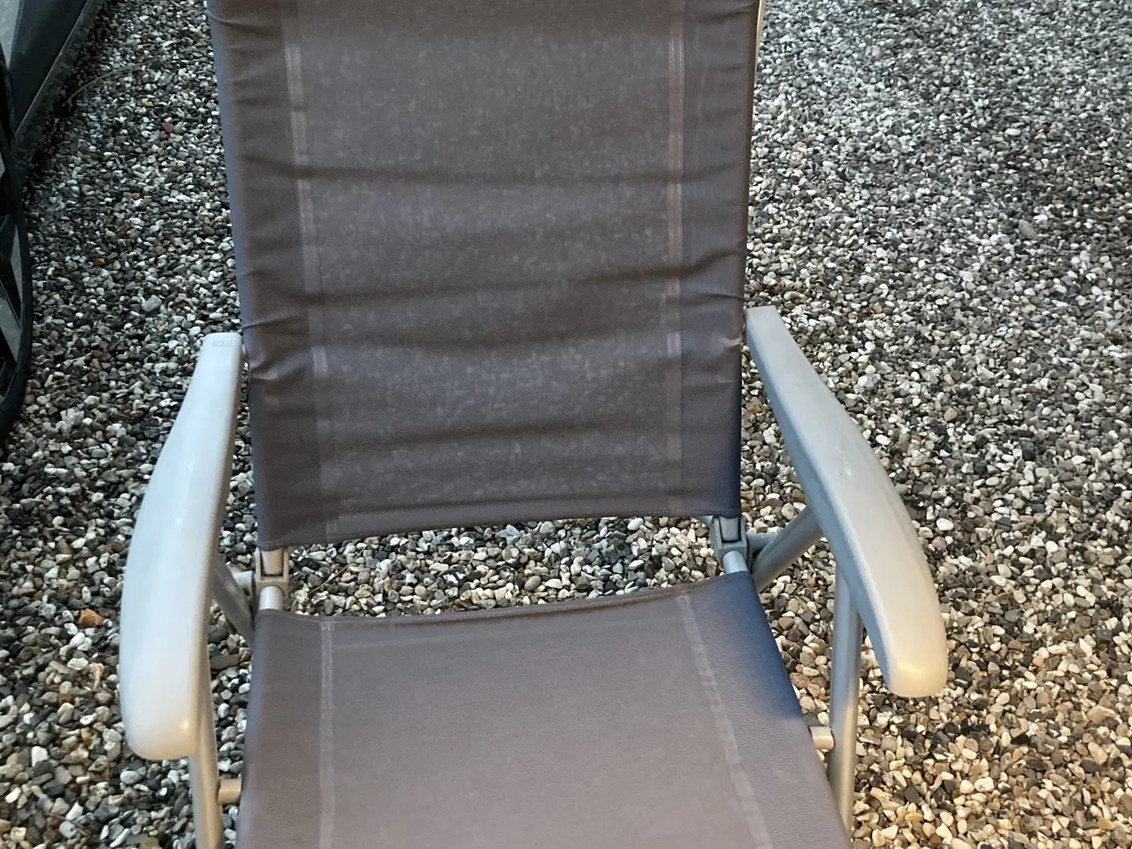 Billede 3 - Campingbord + 4 stole