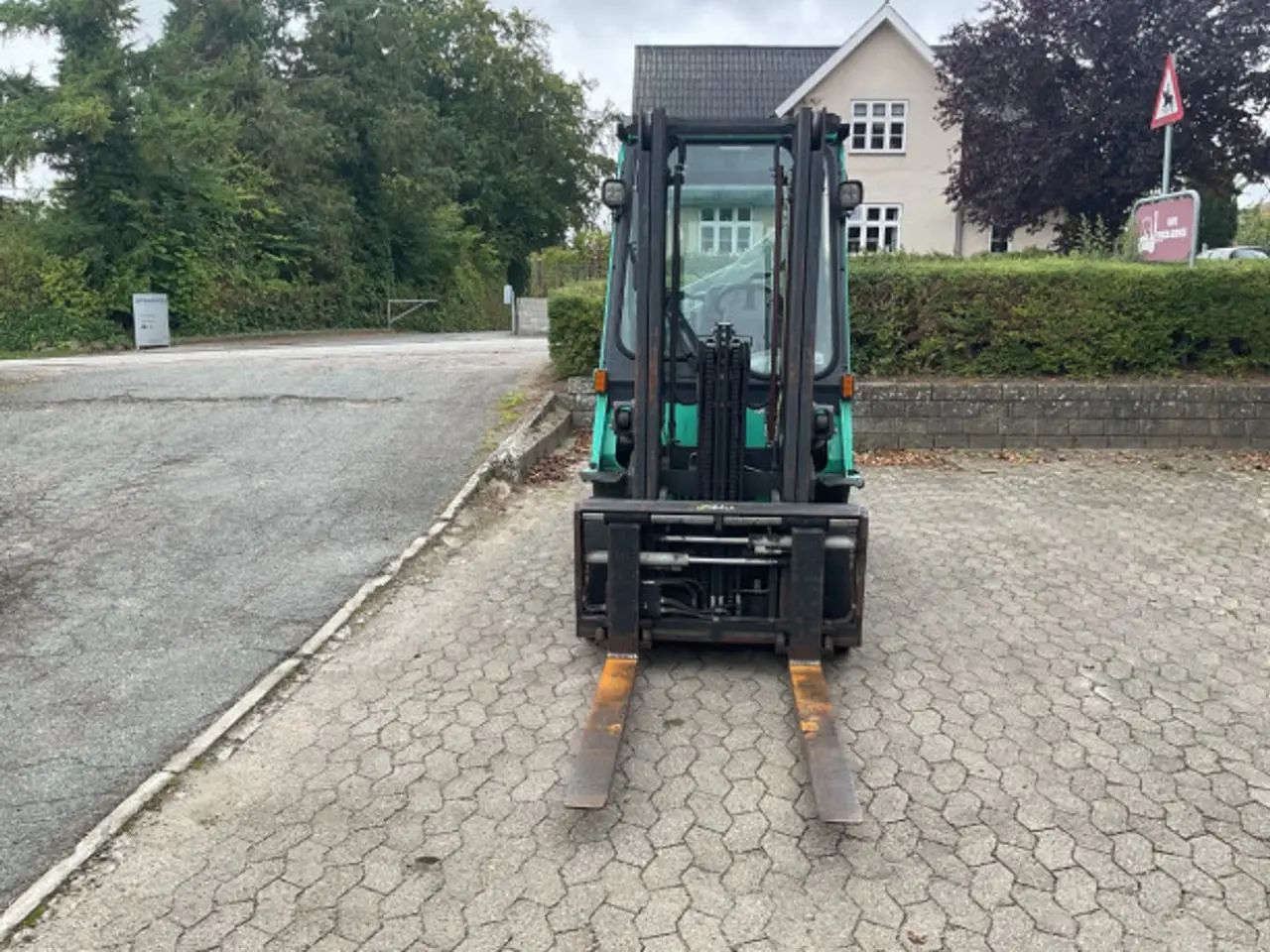 Billede 3 - Mitsubitsi 2500 kG Gastruck. 2017 kun 3300 Timer