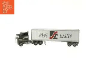 Model lastebil med Sea Land trailer (str. 27x4 cm)