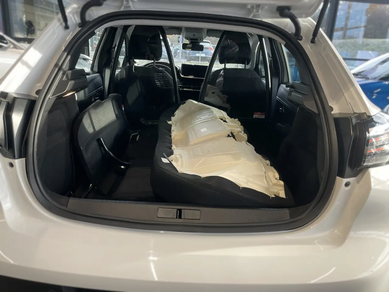 Billede 3 - Peugeot 208 1,2 PureTech 100 Allure+ Van
