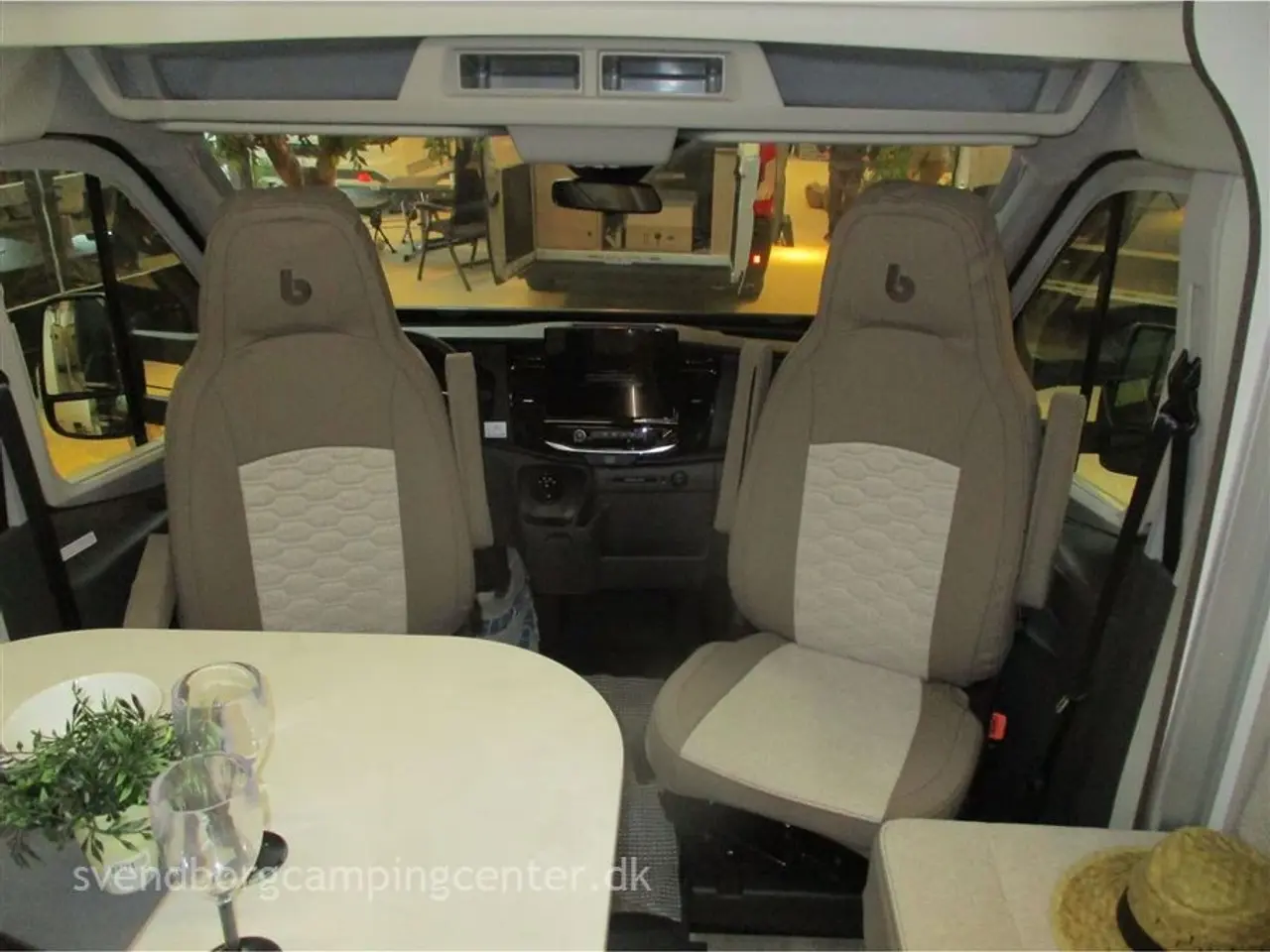 Billede 6 - 2026 - Benimar Tessoro T481   SE HER! Camper under 6M og med 4 sovepladser.