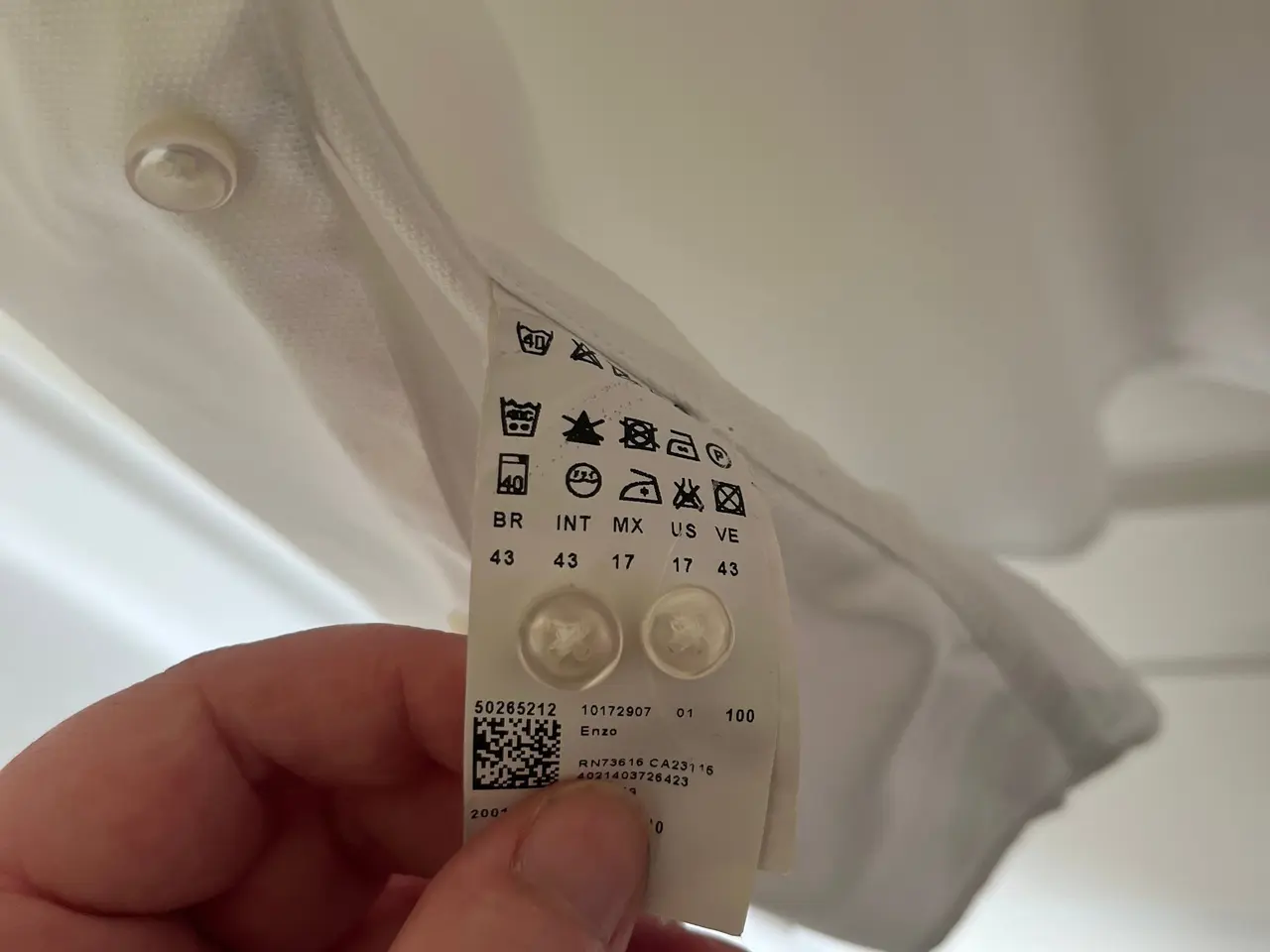 Billede 4 - Hvid Hugo Boss skjorte