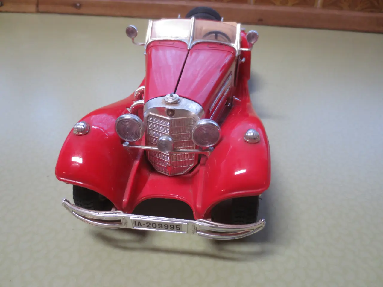 Billede 2 - 1 stk Mercedes Benz 500 K modelbil