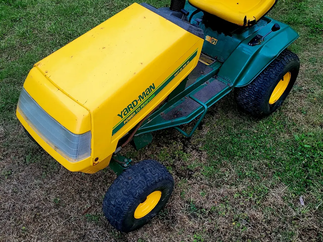 Billede 3 - Defekt Yard-Man havetraktor 