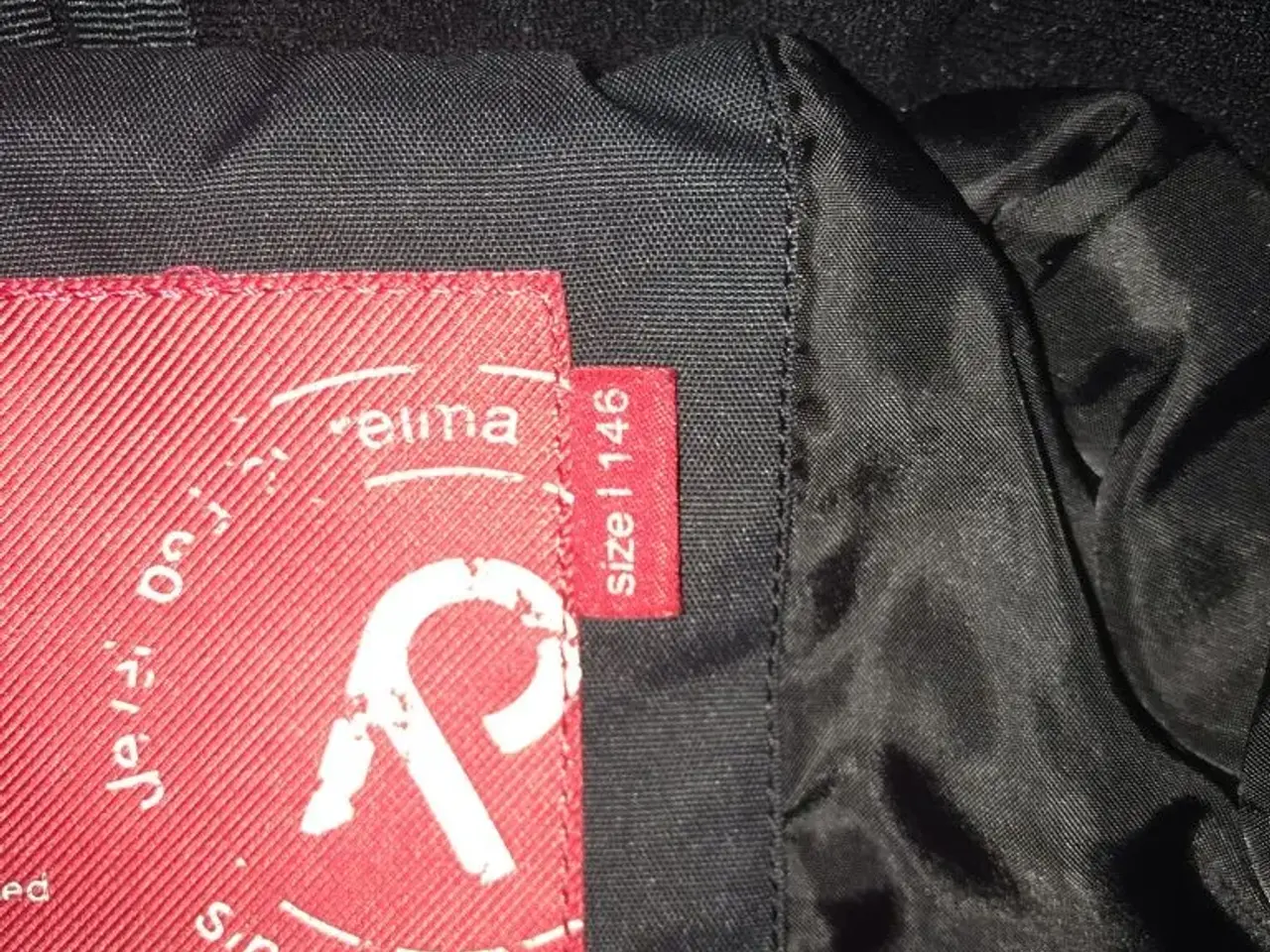 Billede 2 - Reima skijakke str 146