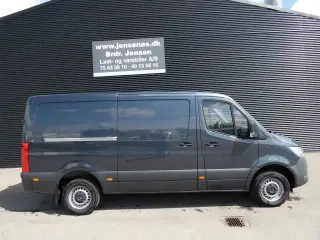 Mercedes-Benz Sprinter 317 2,0 CDI A2 H2 RWD 9G-Tronic 170HK Van Aut.