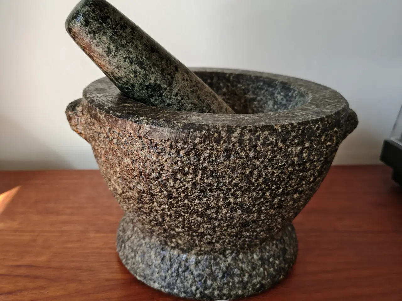 Billede 1 - Flot stor granit morter