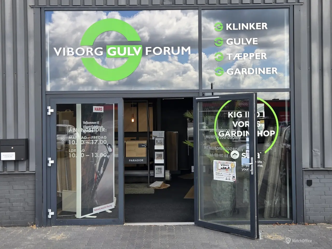 Billede 2 - Flot og synligt butikslokale - i alt ca. 556 kvm