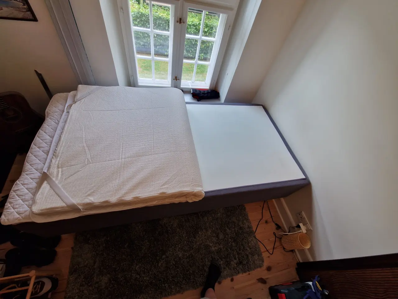 Billede 4 - Enkelt seng på 210x105cm, aldrig brugt