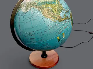 Stor Scan-Globe Type 4002 med lys og træfod