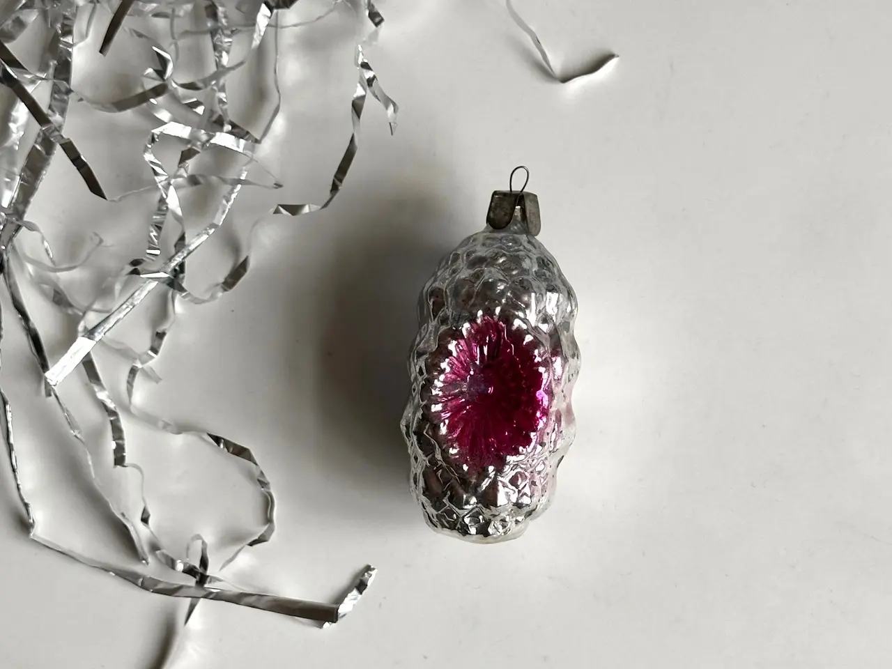Billede 1 - Vintage juleornament, sølv m pink reflektor