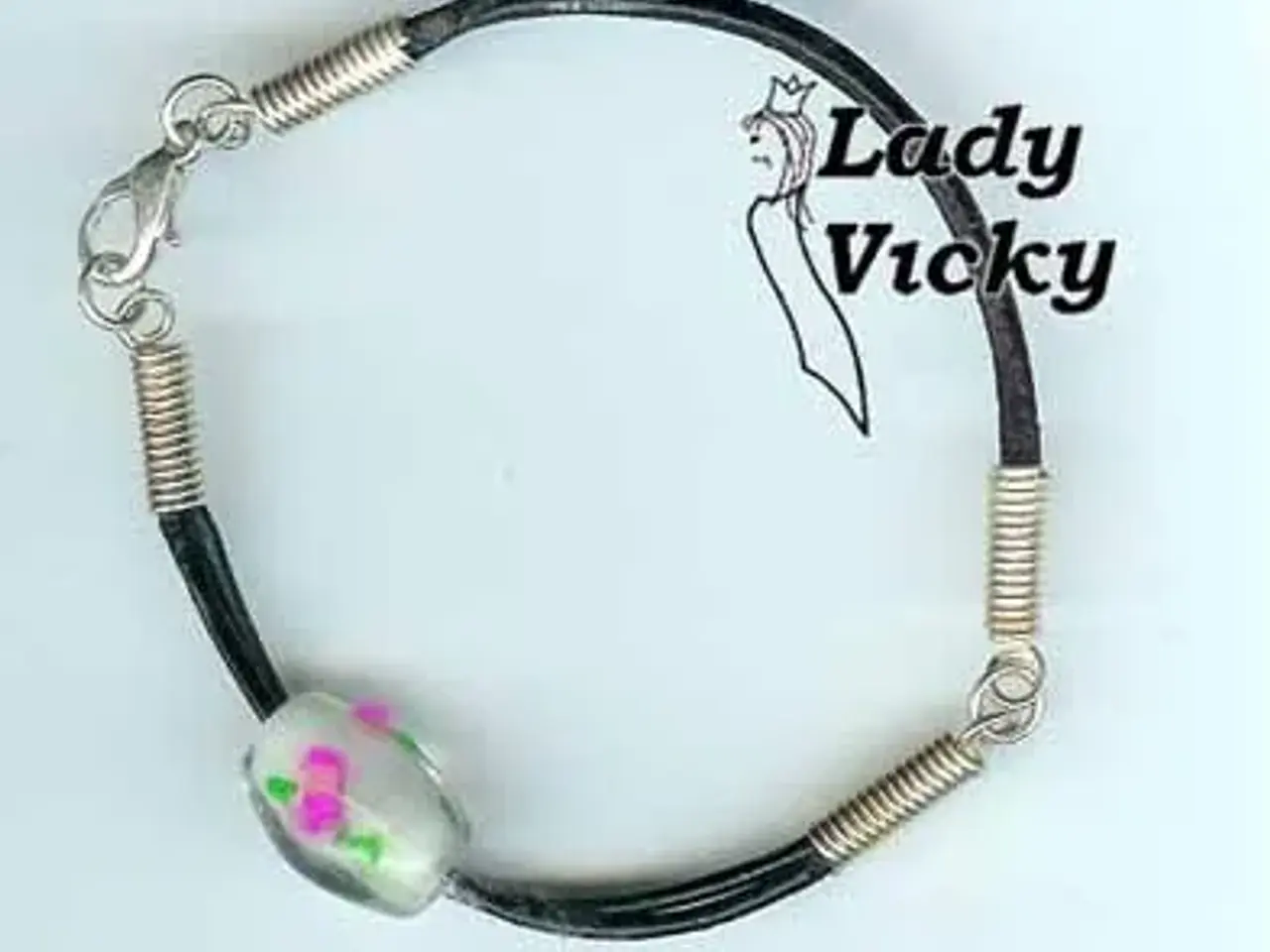 Billede 1 - Læder-armbånd # Glasperle # Blomst #