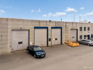 403m² højloftet lager på Avedøre Holme