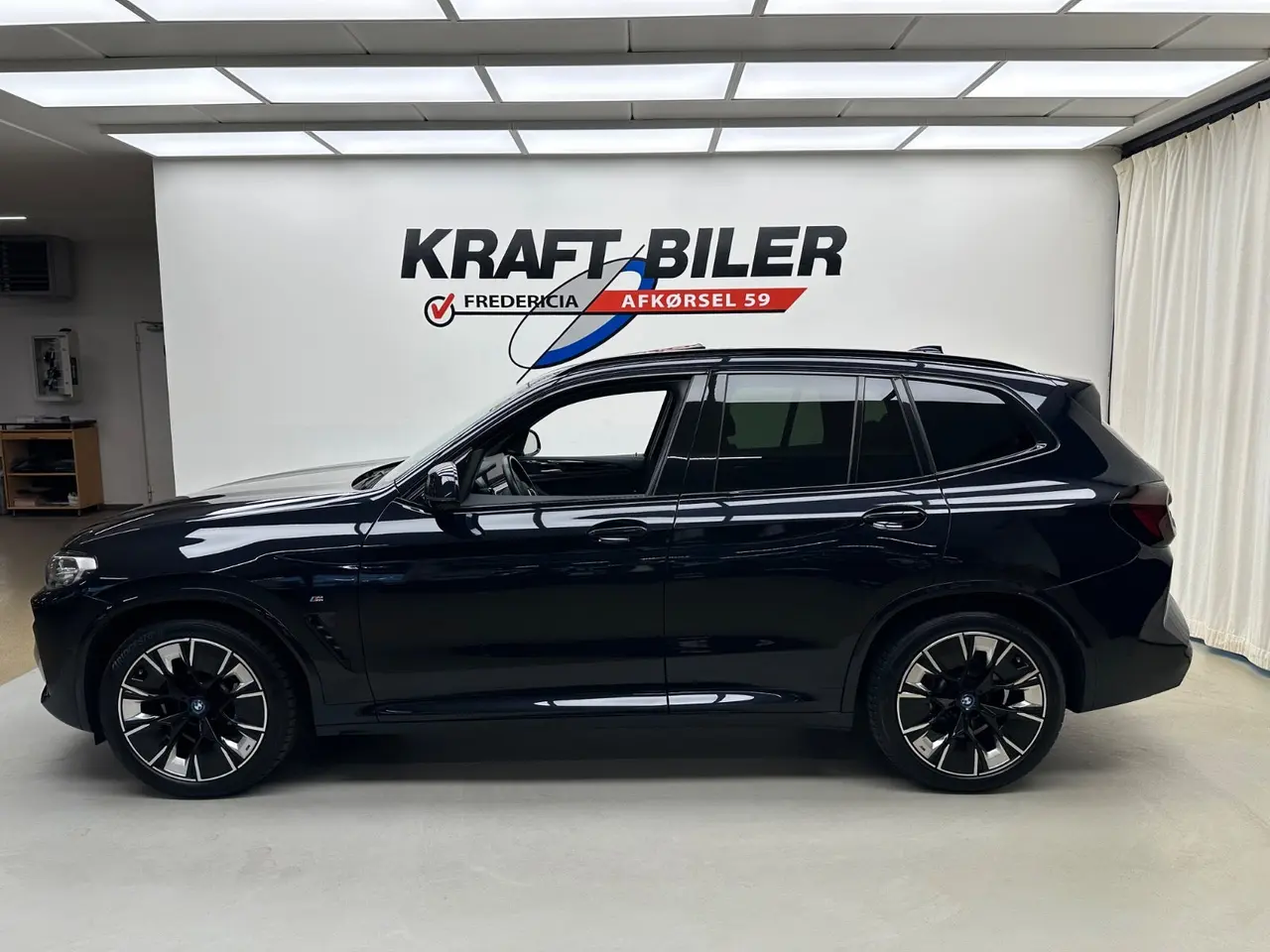Billede 2 - BMW iX3 Charged Plus M-Sport