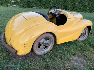 Pedalbil Austin J40