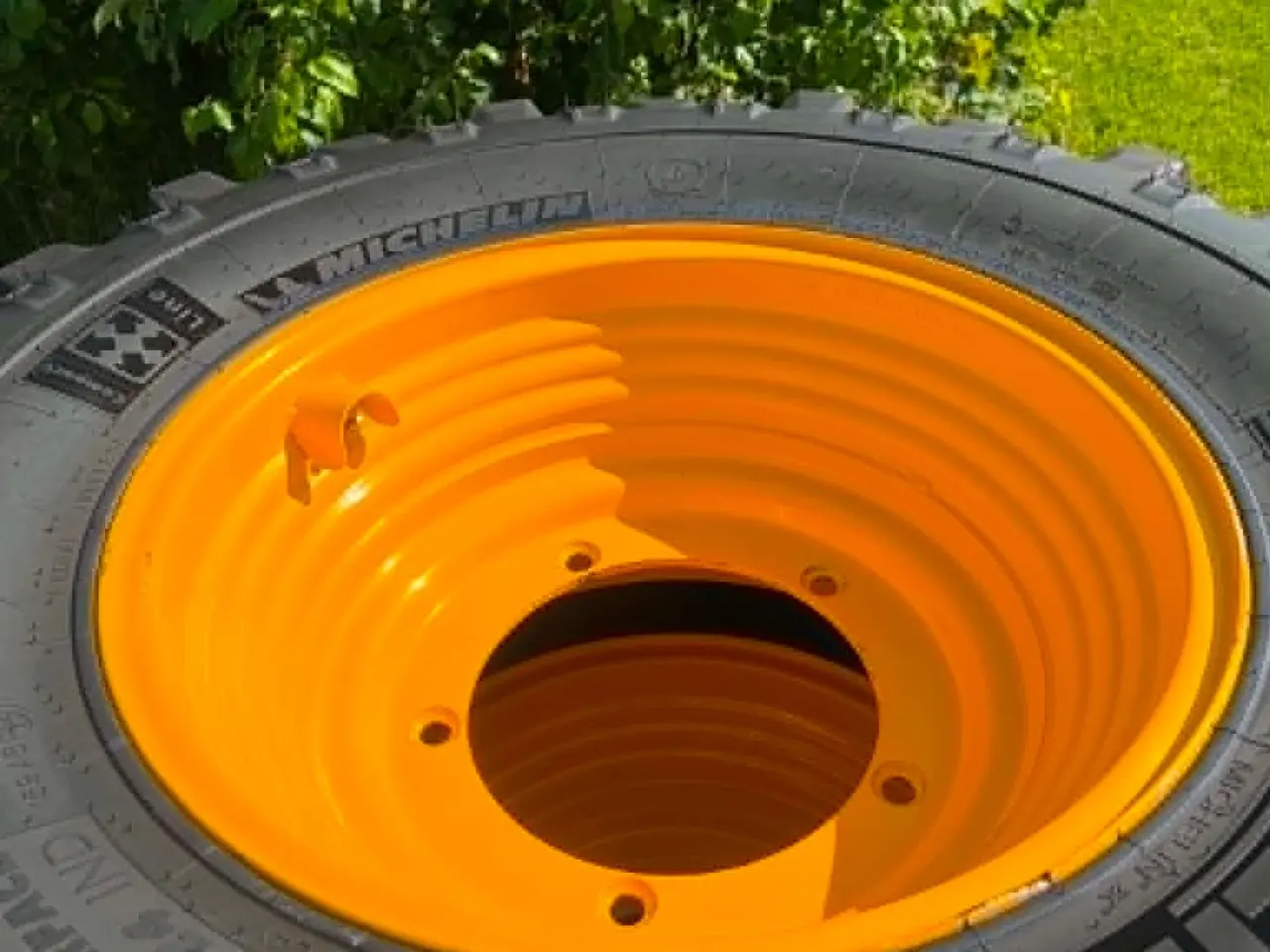 Billede 5 - JCB Komplette Hjul 460/70-24