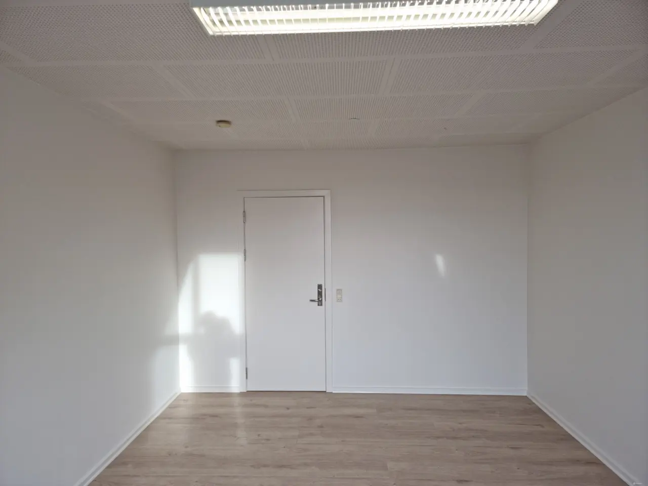Billede 3 - **Kun få ledige tilbage** Nyrenoveret cellekontorer i erhvervsfællesskab. I centrum af Thisted.