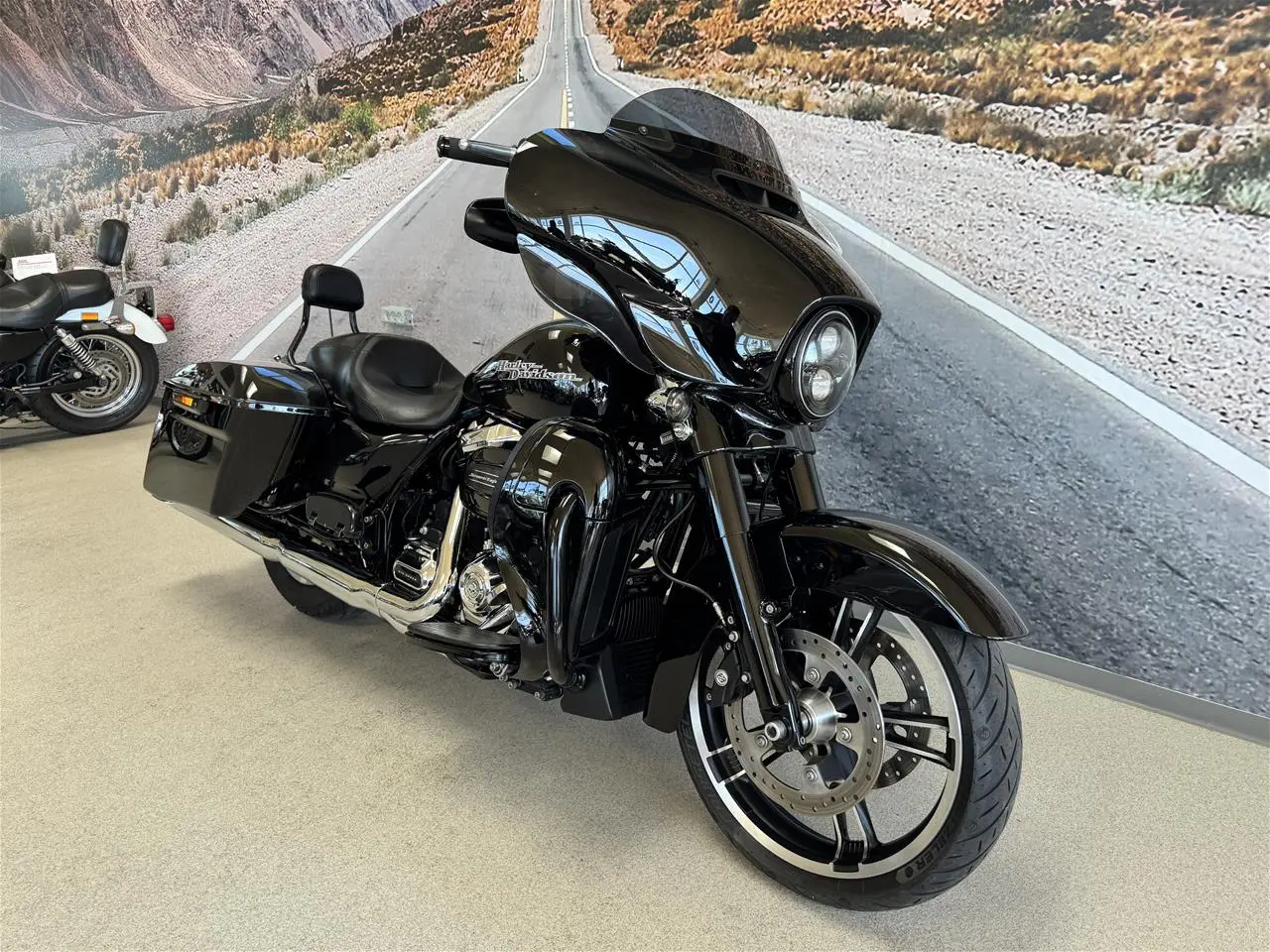Billede 2 - Harley-Davidson FLHXS Street Glide 107"