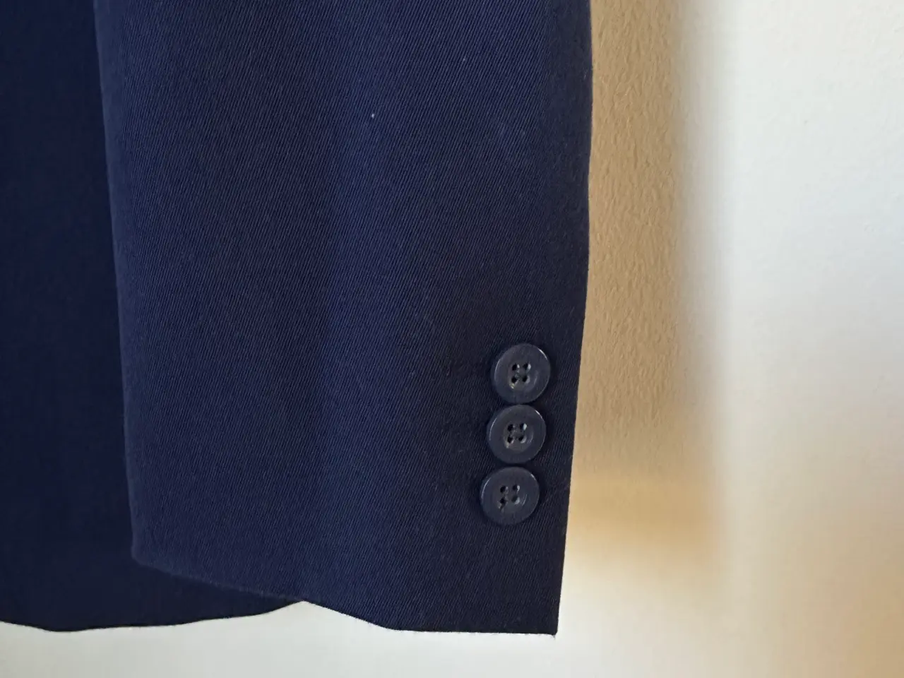 Billede 6 - Flot Hound blazer i mørkeblå - konfirmation