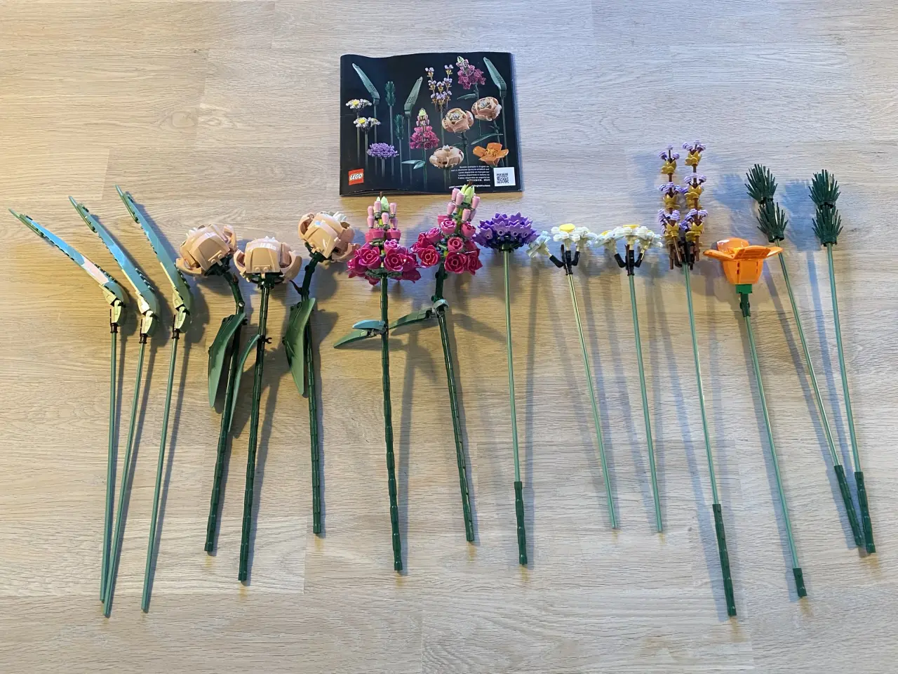 Billede 2 - LEGO blomsterbuket 10280